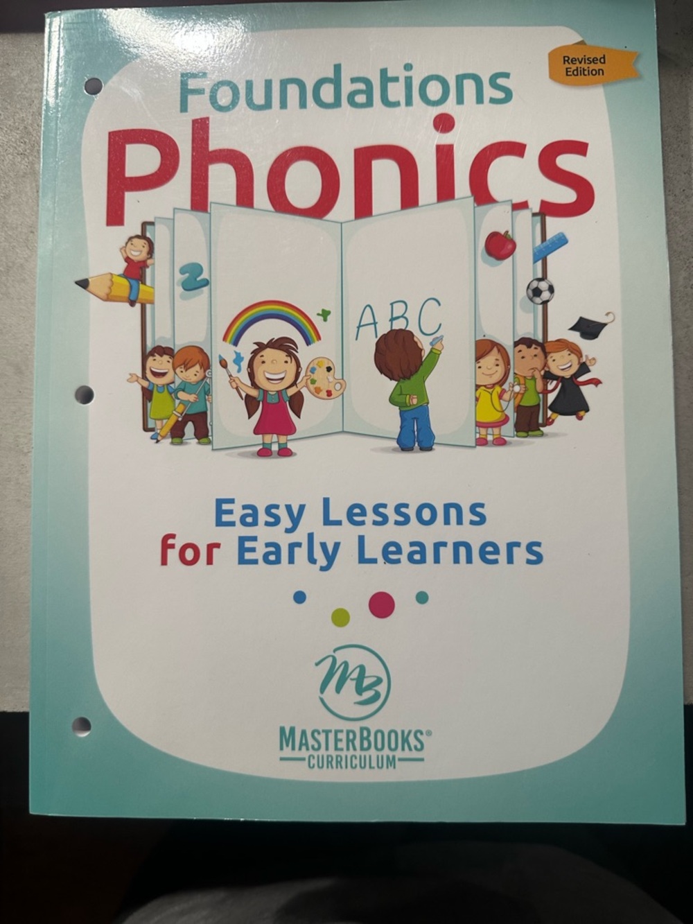 Foundations Phonics - Easy Lessons for Early Learners (MASTERBOOKS)